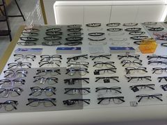 -佳联直通车眼镜超市(西藏南路店)