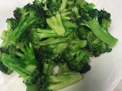 清炒西兰花-天和晟烤鸭店(世纪坛店)