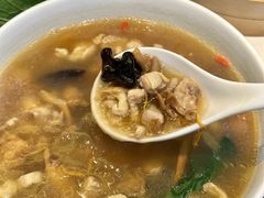 -红东阁东北菜烤肉酒馆(CROSS万象汇店)