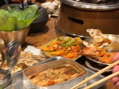 -鑫釜山海鲜烧烤(鑫丰国际店)