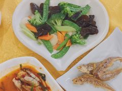 -潮人姐妹轩(海宁路店)