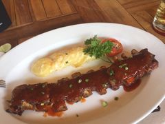 -Bamboo Bar & Grill Restaurant