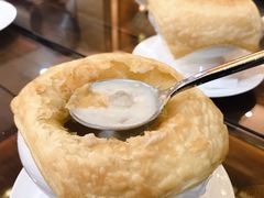 酥皮法式蘑菇汤-大佛寺高级素食自助餐厅
