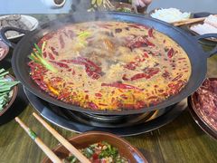 -黄潇洒老火锅(九眼桥宏济巷店)