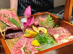 -山川小町·极番烧肉(新地假日广场店)