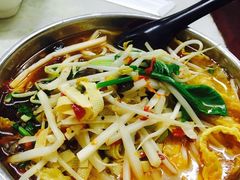 -红鼻子桂林米粉(金唐新光界店)
