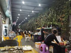 -蚝哥花姐湛江烤生蚝(美丽湾市场店)