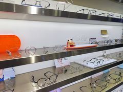 -视野联行眼镜蔡司·依视路官方授权店(顺城店)