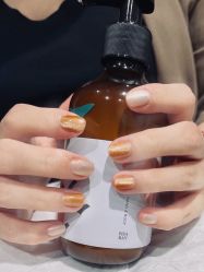 -悦指间美甲美睫