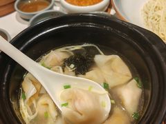 -馋三尺蟹粉小笼(人民广场店)