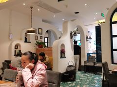 大堂-hallch 好吃餐厅(全运村中央广场店)