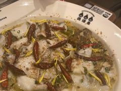 -渔语鱼新川菜Bistro(万象天地店)