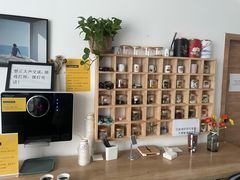 -两知·自习室(三峡广场总店)