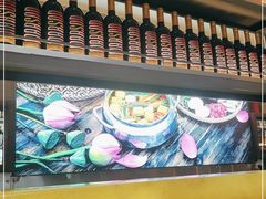 -大头虾越式风味餐厅(光明广场店)