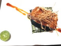 炙烤鹅肝寿司-余欢领鲜火锅(新街口店)