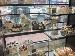 -红跑车蛋糕世界(网巾市店)