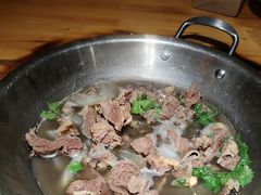 -大众跷脚牛肉馆·非遗传承单位(峨眉山店)