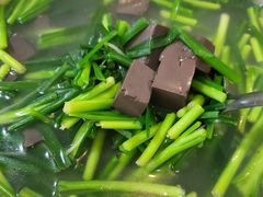 韮菜牛红烫-七哥饭店好吃的客家菜(广电路店)