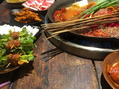 -四小区火锅·巷子里的重庆火锅(花照壁店)