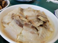 咸肉春笋-小本鸡饭店(滨江白马湖店)