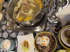 椰子鸡汤锅-元素中餐厅.海南菜.粤菜.椰子鸡.海鲜.包房.石梅湾威斯汀度假酒店