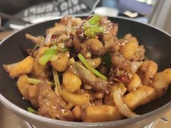 干锅牛蛙-小菜园新徽菜(芜湖奥特莱斯店)