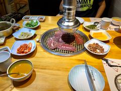 -唯成•韩国炭火烤肉 유성고기