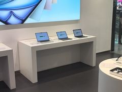 -Apple授权专营店(宝山万达店)