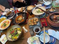 -雀舞云南菜(天津天河城购物中心店)