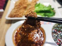 -浪里寻·臻牛养生牛肉火锅(方圆荟店)