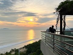 -三亚湾海居铂尔曼度假酒店