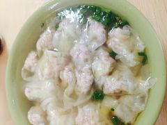 -张阿三馄饨店