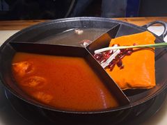 -叁口煮市井老火锅(春熙路店)