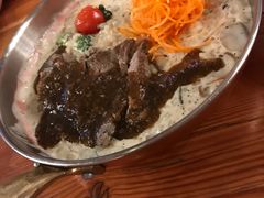 牛肉蘑菇烩饭-I HOLIC艾豪丽披萨(KKone店)