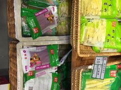 -锅圈食汇火锅烧烤食材超市(星河国际店)