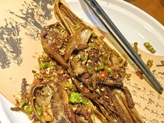 -魏铭鱼头捞饭(晋阳路店)