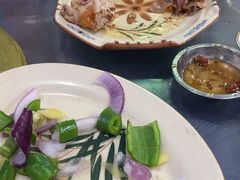 -盛得农家美食·无花果浸鸡·古法烧鸡·竹筒饭(白水寨森林海店)