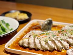 清蒸武昌鱼-莲餐厅·湖北菜·藕汤是头牌(愚园路店)