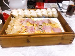 -湖庭壹品鸭王·传统北京烤鸭·别墅私房菜·庭院宵夜(江宁店)