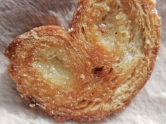 小蝴蝶酥-上海哈尔滨食品厂(淮海中路店)