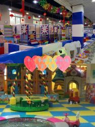 -开心哈乐亲子乐园(东森时尚百货店)