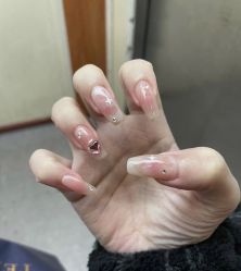 -斯馨·健康美甲美睫