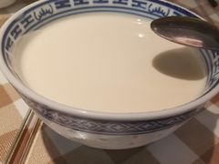 -新大咀港式茶餐厅(宝山万达店)