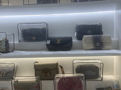-恒天奢侈品(南泉店)