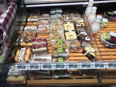 -盒马鲜生(首义店)