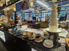 巧克力喷泉-三英温泉度假酒店-自助餐厅