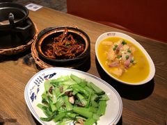 -童年小筑餐厅(申花路店)