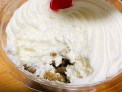 -红宝石·鲜奶小方·海派西点房(万航店)