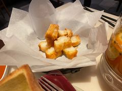 -港丽餐厅(龙之梦长宁店)