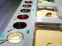 自助调料区-小肥羊·牛羊肉火锅(万达广场店)